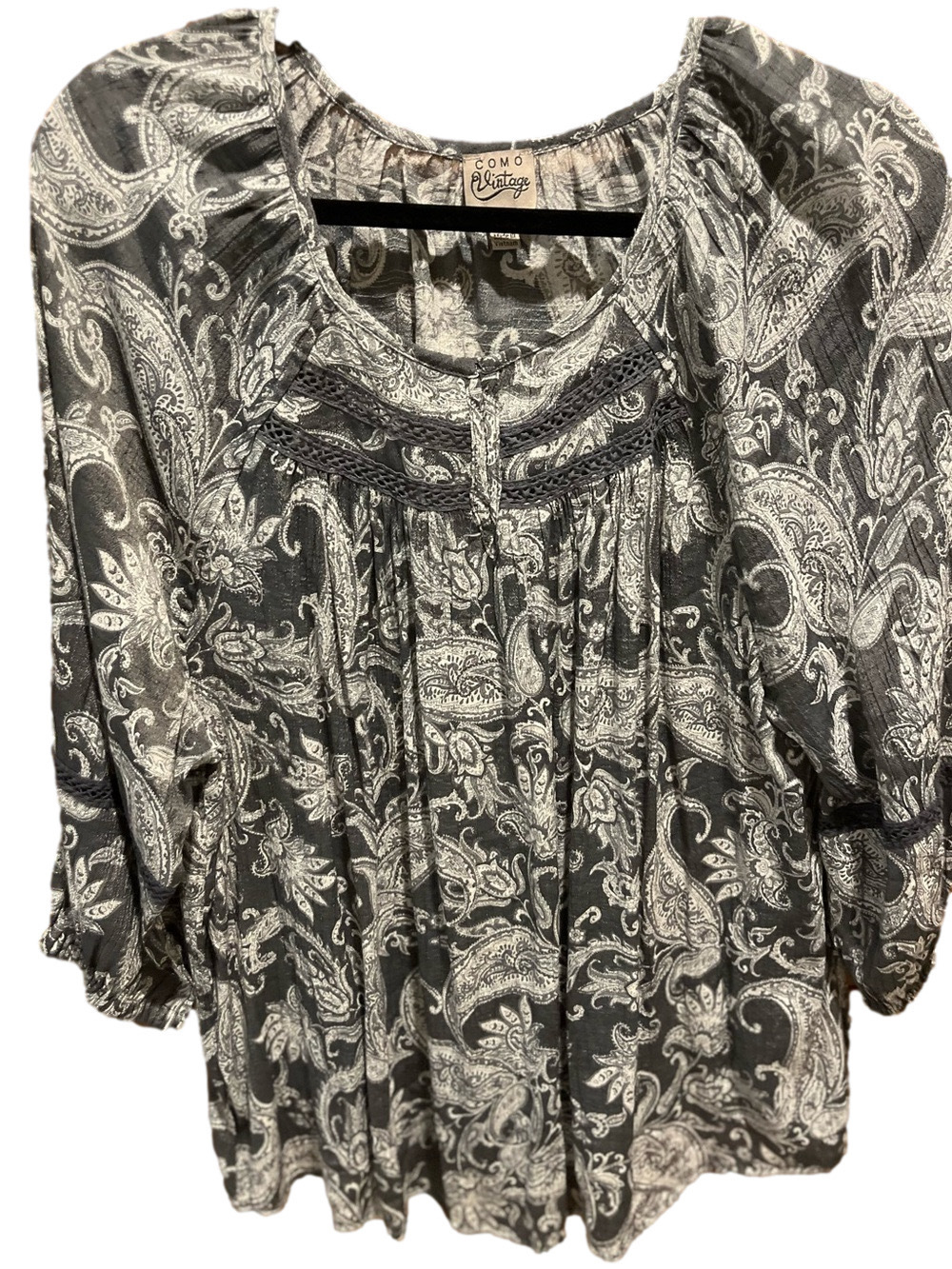 244. WOMENS COMO VINTAGE 1X DETAIL TOP